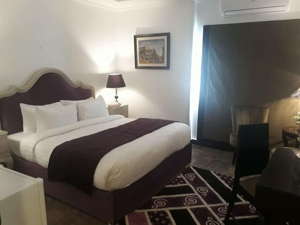 Maisonette Hotel & Apartments Lahore Extérieur photo