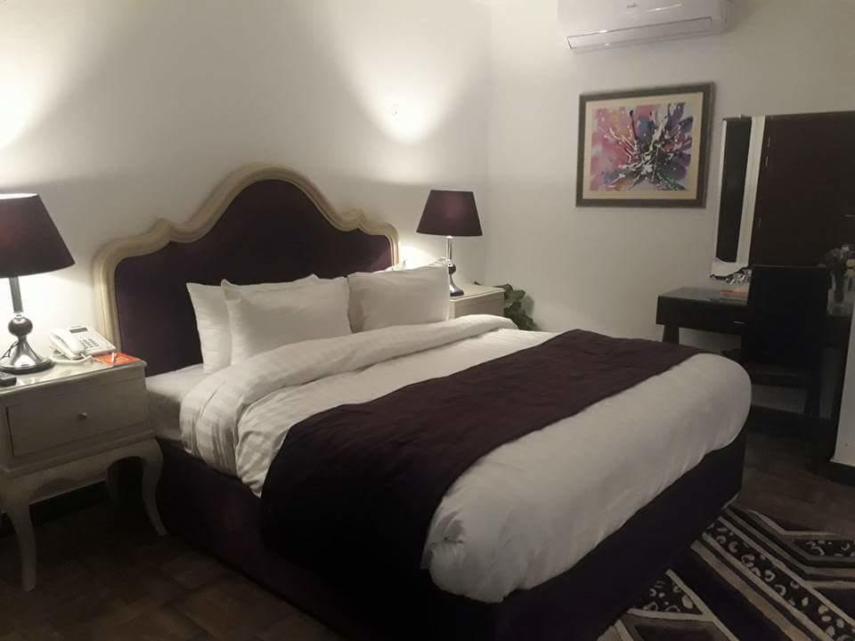 Maisonette Hotel & Apartments Lahore Extérieur photo