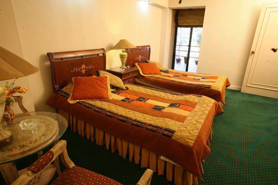 Maisonette Hotel & Apartments Lahore Extérieur photo