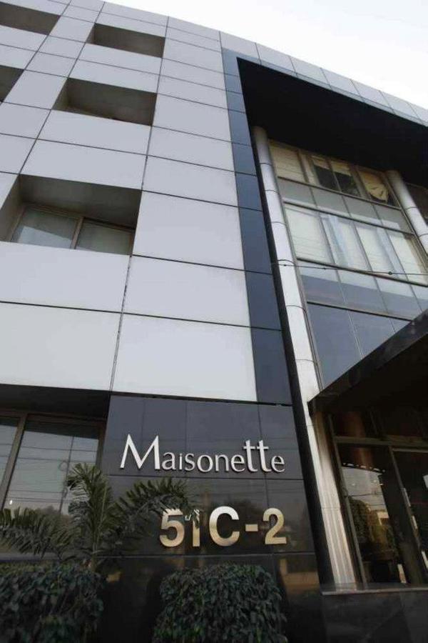 Maisonette Hotel & Apartments Lahore Extérieur photo