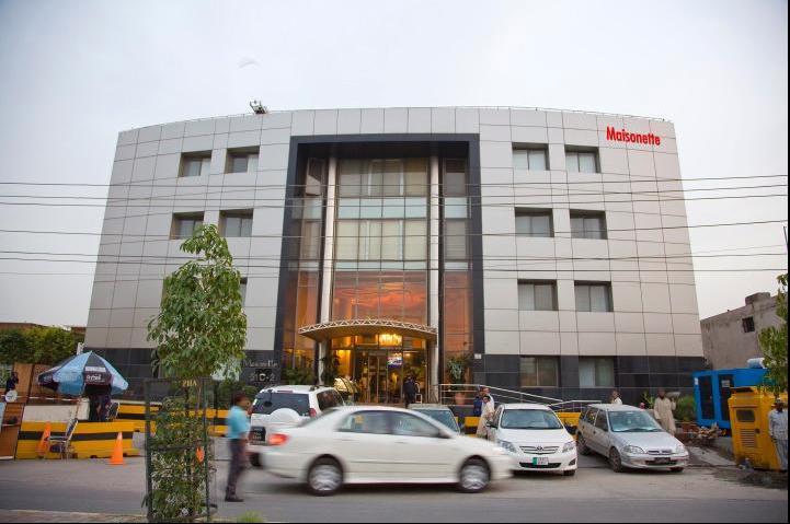 Maisonette Hotel & Apartments Lahore Extérieur photo