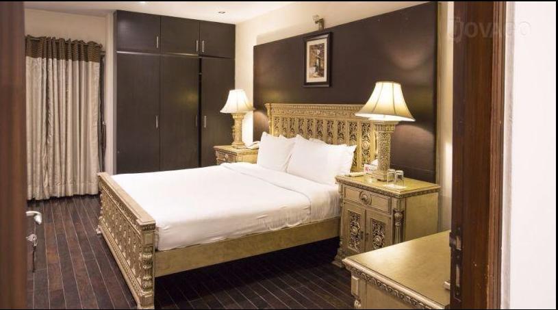 Maisonette Hotel & Apartments Lahore Extérieur photo
