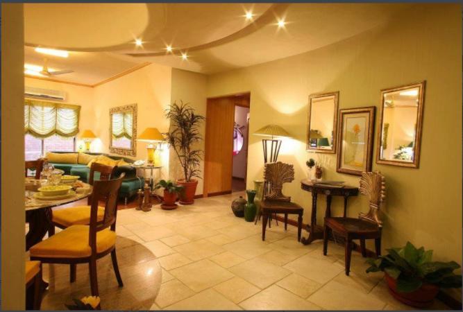 Maisonette Hotel & Apartments Lahore Extérieur photo